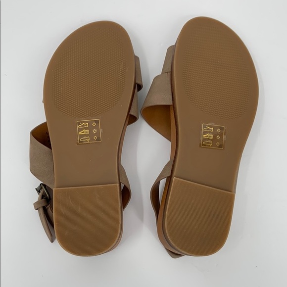 Market & Spruce Carlla Asymmetric sandal taupe tan shoe strappy flat brown new 6 - Picture 6 of 6